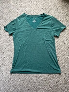 Women’s t shirt